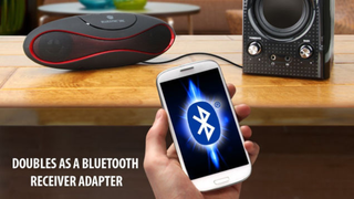 Illustration for article titled Deals: Samsung 4K Monitor, $700 MacBook Air, Semi-Smart Outlets